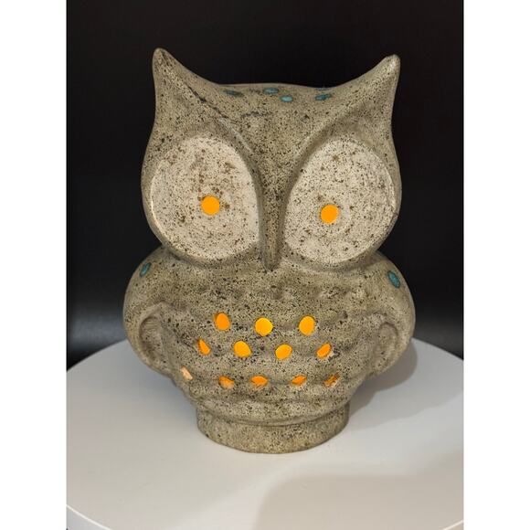 Funky Ceramic Owl Tealight Holder - Picture 8 of 8